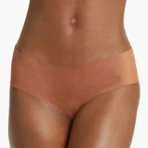 Nude Barre Seamless Bikini Panty Size Medium Shade 4PM